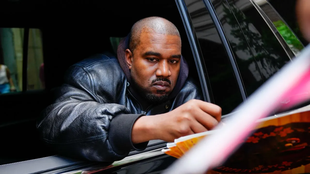 Kanye West poursuivi par la justice ?