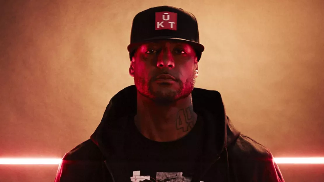 Booba accuse tout le rap français de frauder sur les ventes