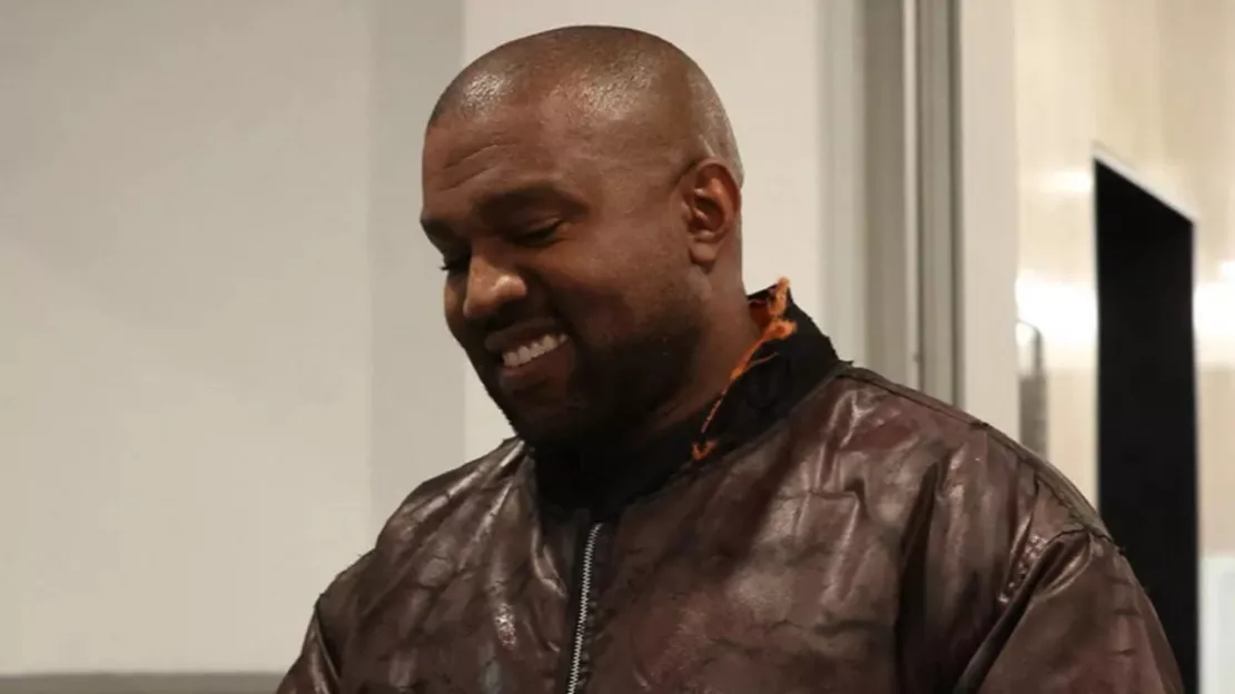 Kanye West : sa publicité lunaire pour “Vultures”...