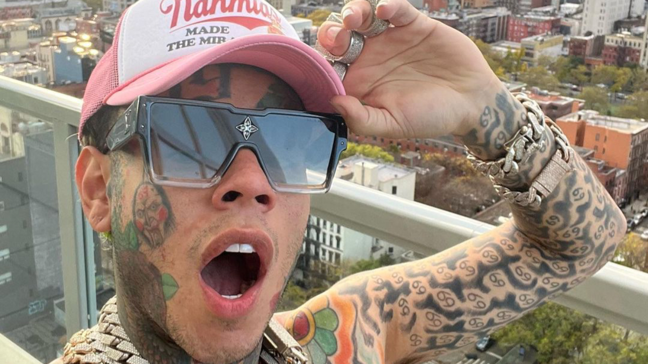 6ix9ine encore dans les problèmes : le rappeur arrêté après une infraction au code de la route