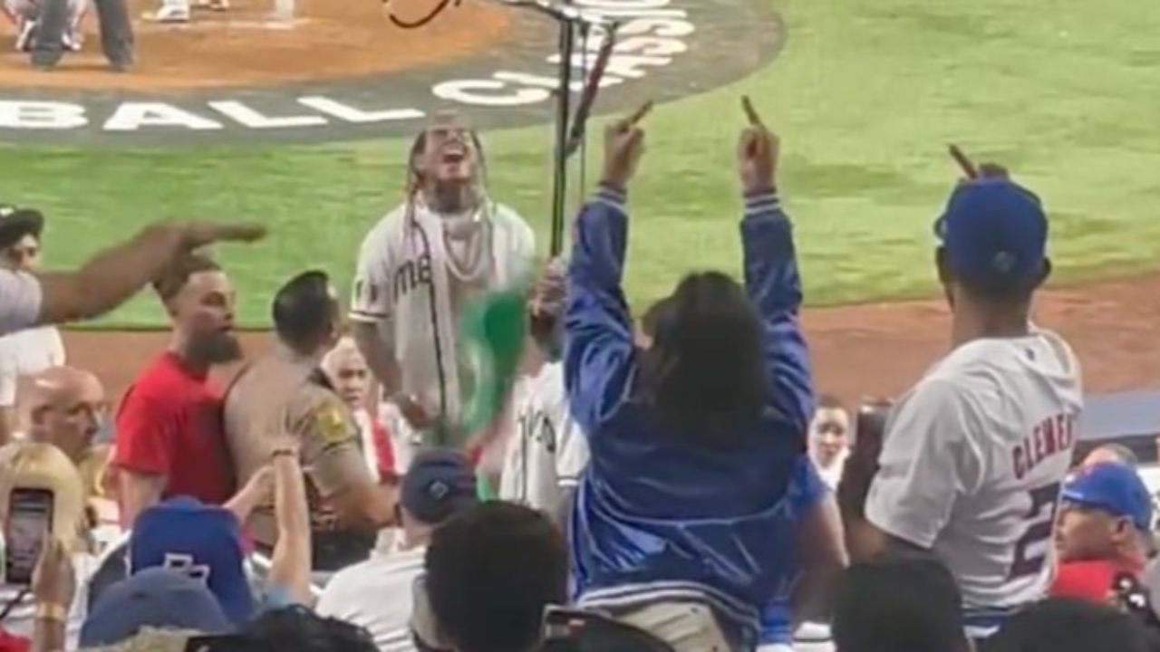 6ix9ine : il se fait jeter des canettes à un match de baseball 6ix9ine : il se fait jeter des canettes à un match de baseball