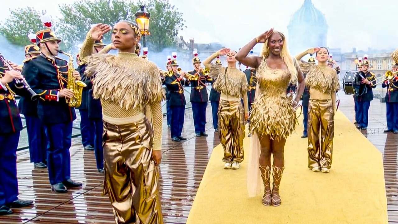 Aya Nakamura : l'entourage de Brigitte Macron aurait tout fait pour annuler sa prestation aux Jeux Olympiques 2024