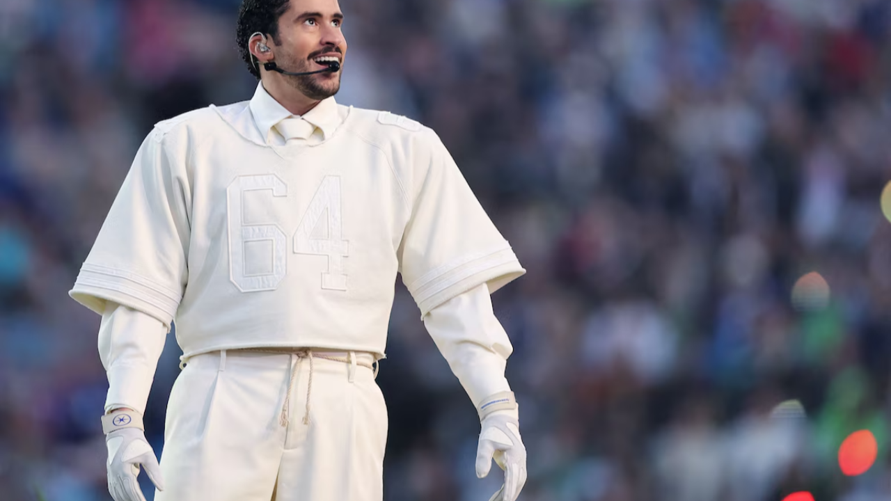 Bad Bunny : ses streams explosent apr&egrave;s le Super Bowl, mais son compte Instagram dispara&icirc;t