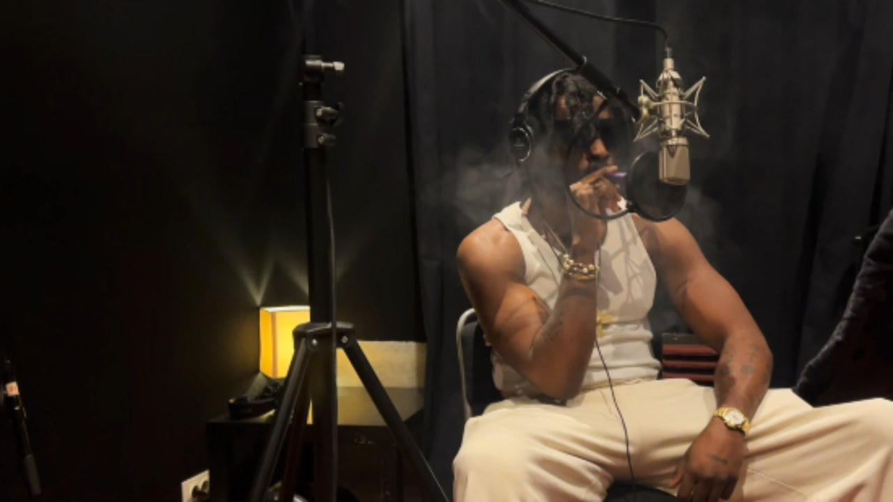 Damso fait un retour aux sources avec un morceau à la "Batterie Faible" !