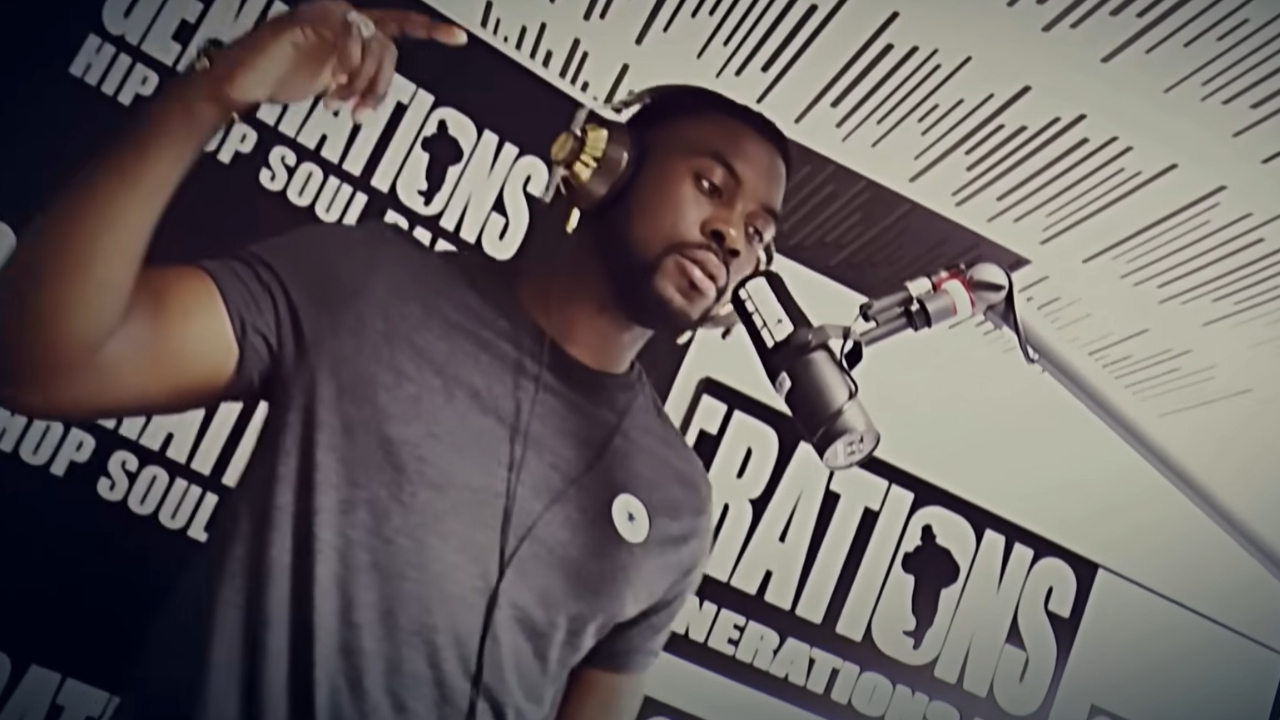 Damso : la version originale de son classique "Peur d'être sobre" révélée ? Damso : la version originale de son classique "Peur d'être sobre" révélée ?