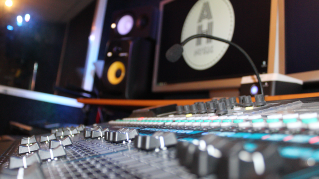 Du studio &agrave; Generations : tous les m&eacute;tiers derri&egrave;re un morceau de rap