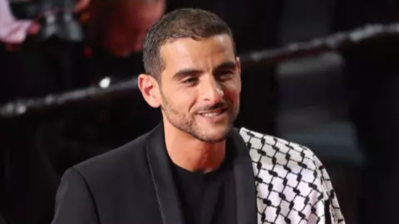 Fianso réagit à son meme sur Shakespeare Fianso réagit à son meme sur Shakespeare