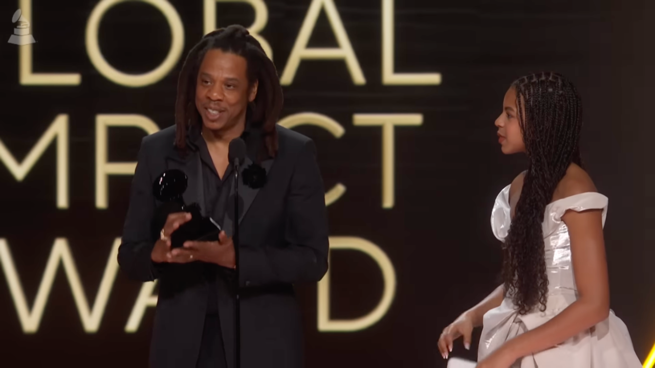 Grammy Awards 2024 : Jay-Z défend Beyoncé qui "n'a jamais reçu" de prix pour l'album de l'année