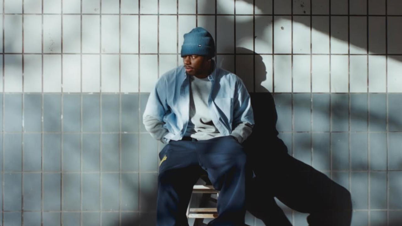"J'reviens deux fois, plus savage" : Tiakola tease son prochain album avec "Savage" !