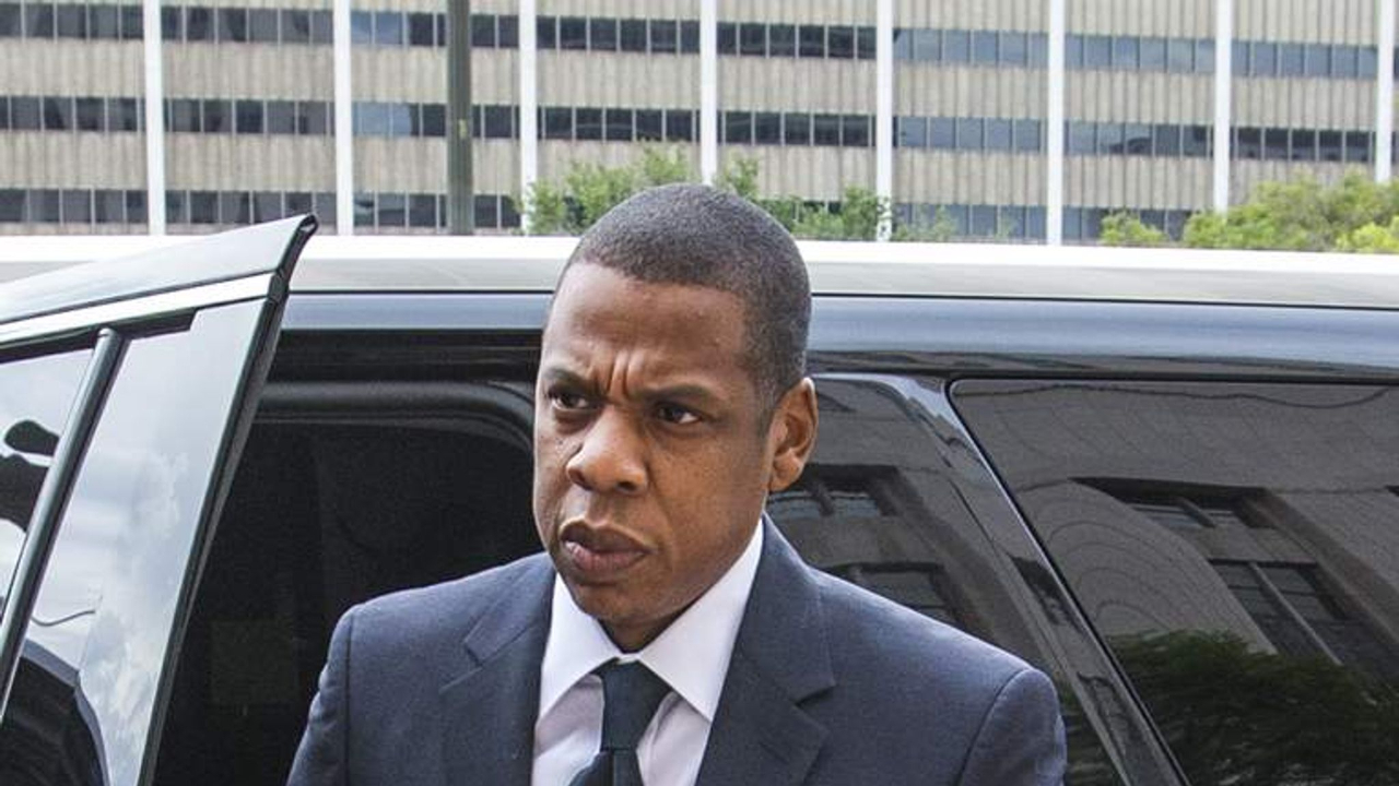 Jay-Z forc&eacute; de t&eacute;moigner dans l'enqu&ecirc;te sur Epstein ?