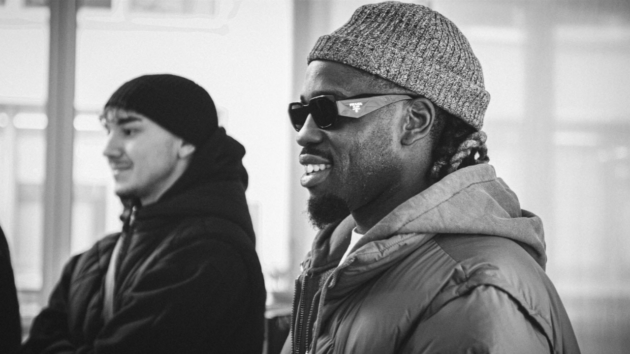 Jok'Air distribue gratuitement sa BD dans les écoles !