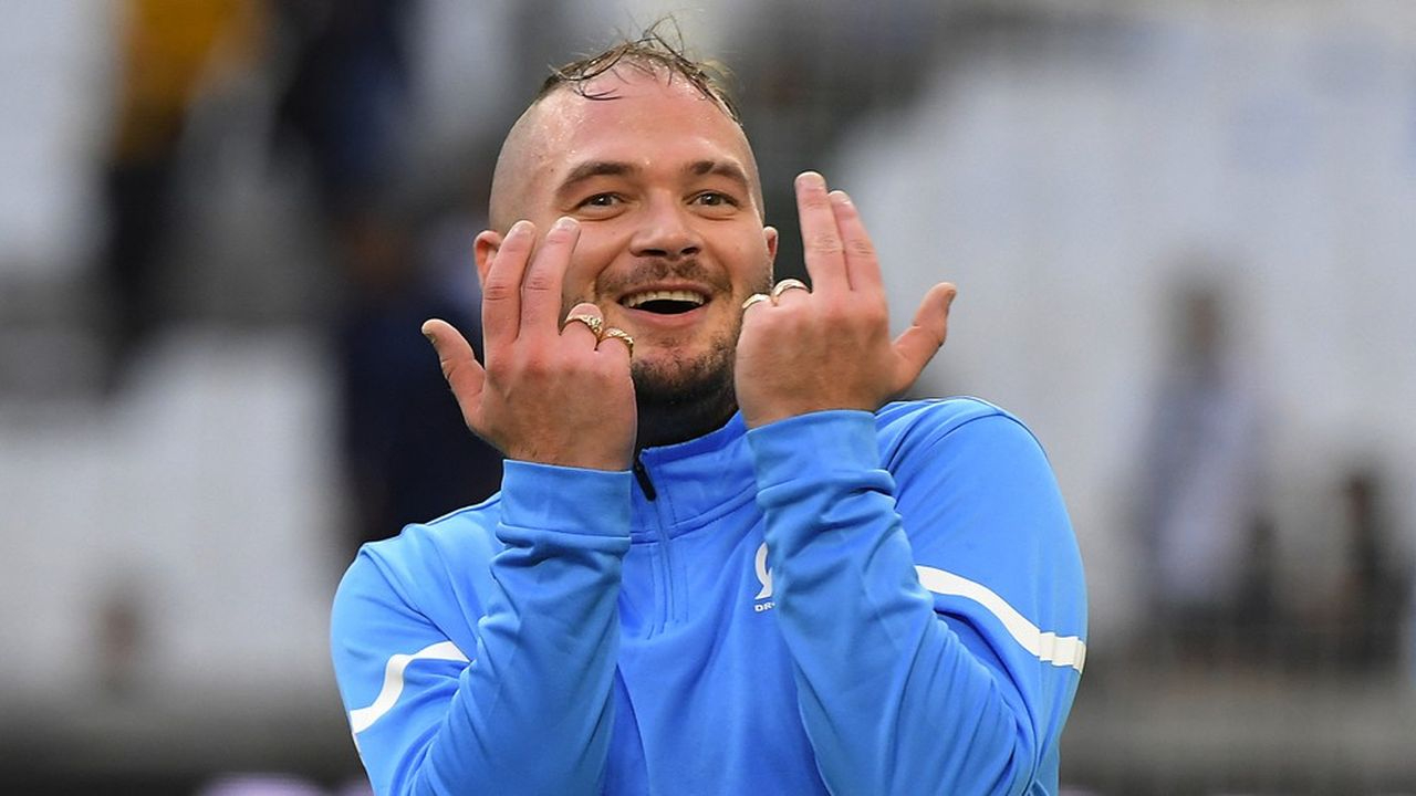 Jul : son "concert" en Suède créé la panique