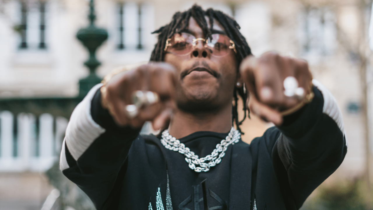 Koba LaD : sa première journée de liberté en vidéo