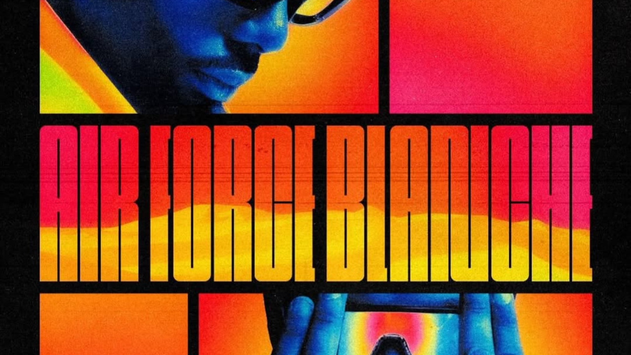 Le potentiel hit de l'été, "Air Force Blanche" de Jul & Gims est sorti. Le potentiel hit de l'été, "Air Force Blanche" de Jul & Gims est sorti.