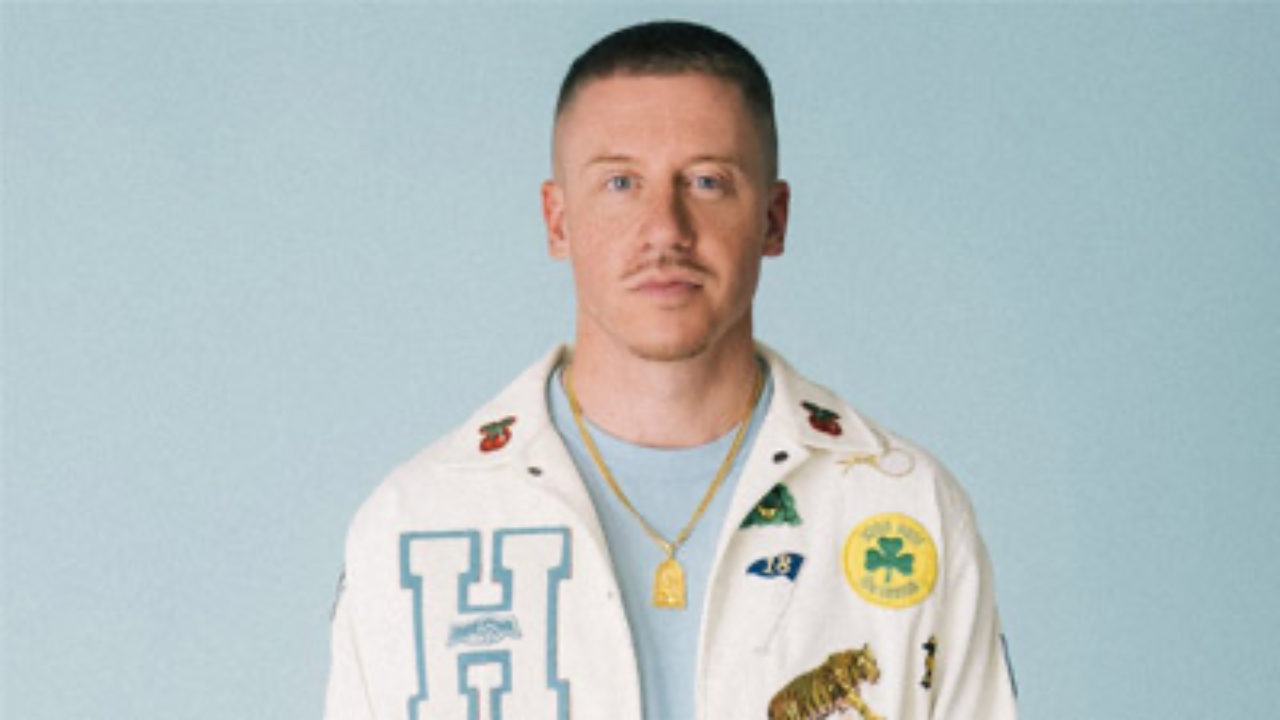 Macklemore lance son "Free Palestine Tour" avec une date à Paris Macklemore lance son "Free Palestine Tour" avec une date à Paris