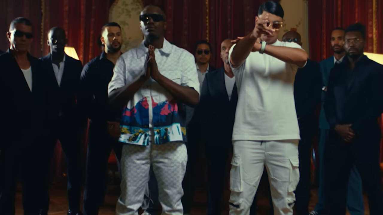 Maes, Werenoi : les chiffres fous de "Carré" et "Omerta"