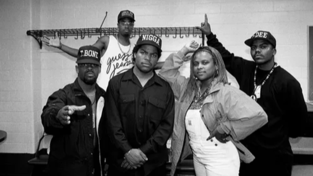N&eacute;e un 4 ao&ucirc;t : Yo-Yo, l'une des pionni&egrave;res du rap f&eacute;minin de la c&ocirc;te Ouest