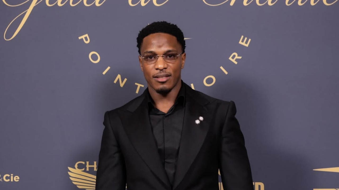 Niska : L'artiste fait une vente aux enchères pour la construction d'un orphelinat au Congo !