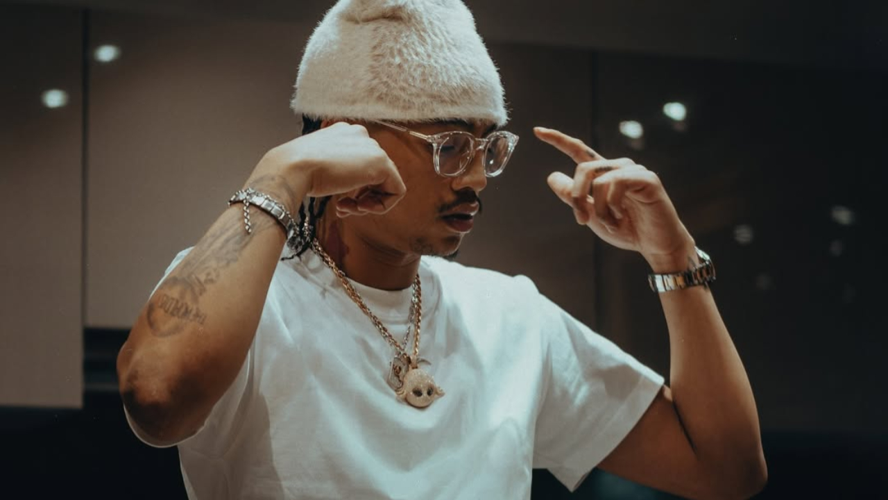 Oboy lâche des exlus sur son nouvel album ! Oboy lâche des exlus sur son nouvel album !