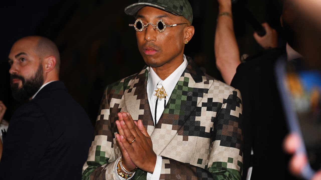 Pharrell Williams accompagné de Beyoncé, Tyler, The Creator, Rihanna et Jay-Z pour son premier défilé Louis Vuitton