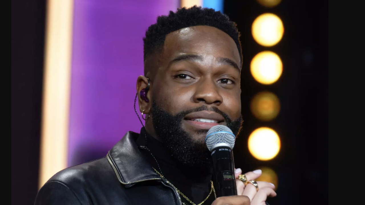 Tayc retire une chanson polémique des plateformes Tayc retire une chanson polémique des plateformes