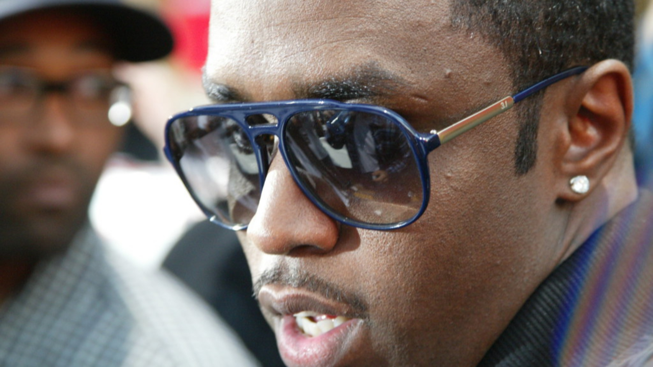 Une nouvelle plainte pour agression sexuelle sur mineur vise Sean Combs Une nouvelle plainte pour agression sexuelle sur mineur vise Sean Combs