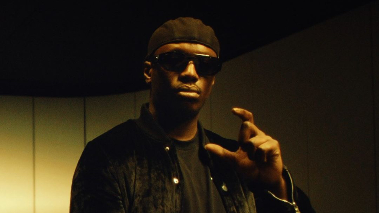 Werenoi : un sosie se fait passer pour lui au Maroc et ça passe crème ! Werenoi : un sosie se fait passer pour lui au Maroc et ça passe crème !