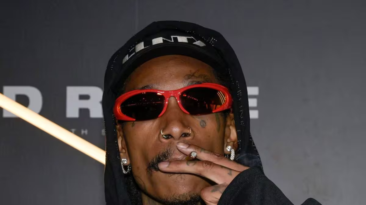 Wiz Khalifa plac&eacute; sur la liste des personnes recherch&eacute;es en Roumanie, et interdit d'Europe ?