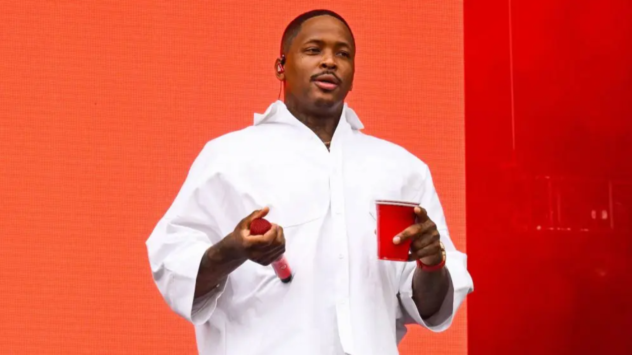 YG vend des T-shirts avec le mugshot de Donald Trump