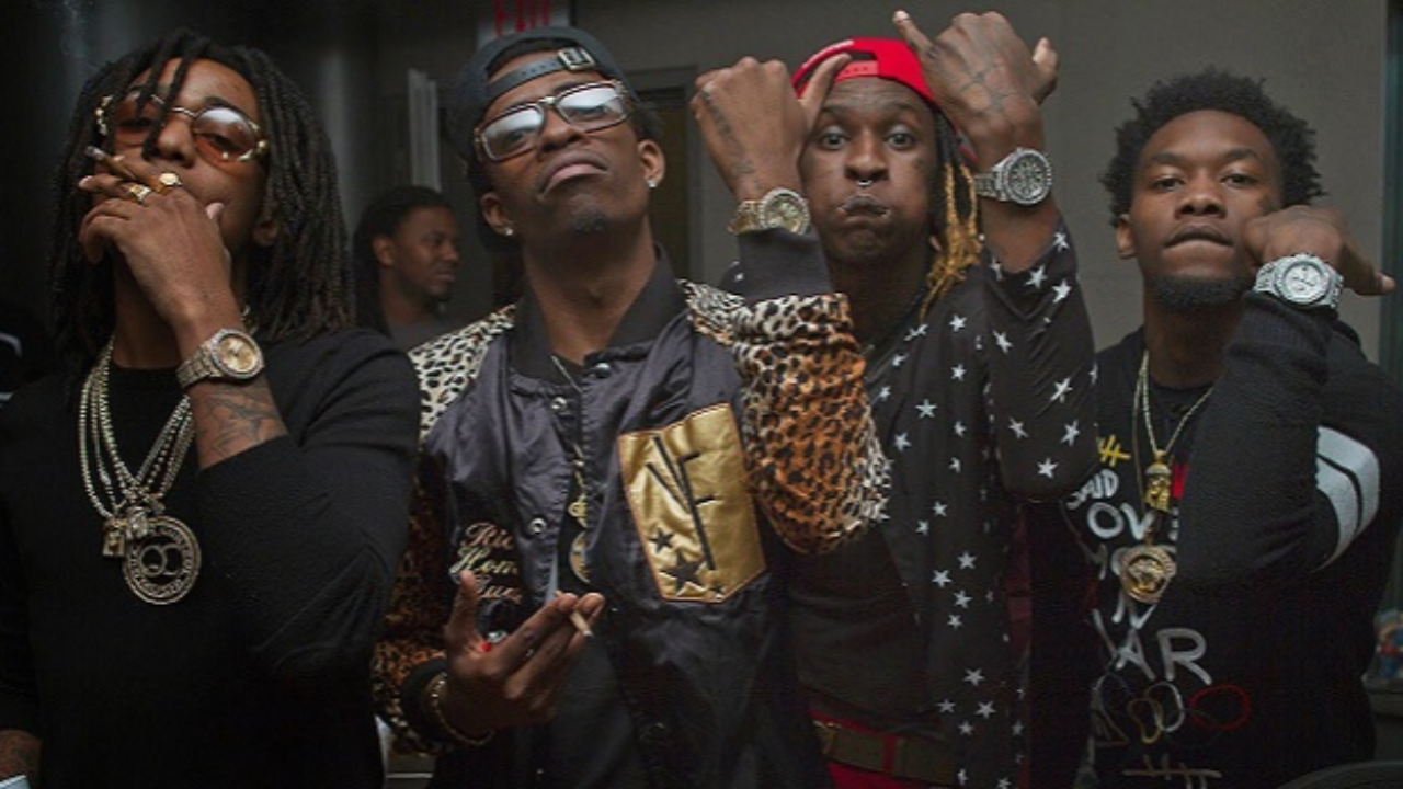 Young Thug allume Migos dans un enregistrement qui a fuité : "ils sont dans le rouge"