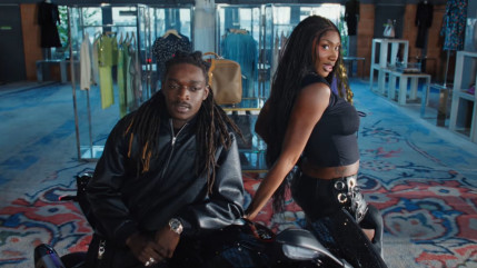 Aya Nakamura et La Rvfleuze surprennent avec le clip de "Sexy Nana"
