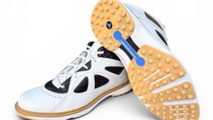 Bad Bunny et adidas d&eacute;voilent une nouvelle sneaker golf ultra styl&eacute;e