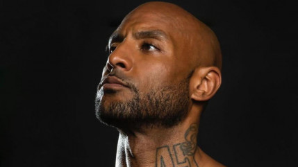 Booba partage une vidéo étrange sur la triche dans l'industrie de la musique, le public se méfie