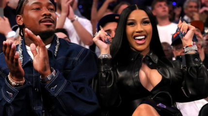Cardi B confirme sa rupture avec Stefon Diggs et r&eacute;pond &agrave; BIA sur sc&egrave;ne