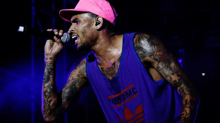 Chris Brown condamn&eacute; &agrave; huit mois de prison avec sursis