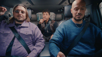 Disiz fait découvrir "Abdul Karim" de TH à McFly et Carlito en vidéo Disiz fait découvrir "Abdul Karim" de TH à McFly et Carlito en vidéo