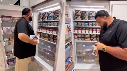 DJ Khaled se fait troller après avoir révélé le contenu de son frigo : c'est rempli de glaces