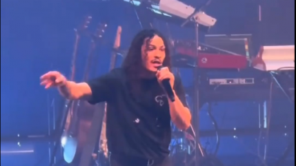 Hatik arrête précipitamment son concert après une blessure à la salle de sport !