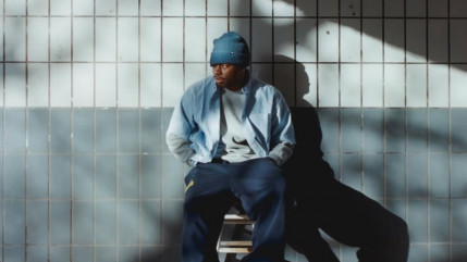 "J'reviens deux fois, plus savage" : Tiakola tease son prochain album avec "Savage" !