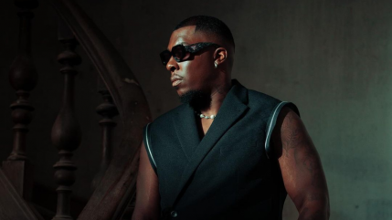 Jo&eacute; Dw&egrave;t Fil&eacute; d&eacute;voile la date de sortie et les invit&eacute;s de son nouvel album, "Hatelove"