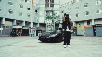 Kaaris fait une grosse premi&egrave;re semaine avec "Byakugan" : les chiffres en d&eacute;tail