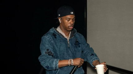 Lil Baby aurait laissé 10 000$ d'affaires dans un AirBnb Lil Baby aurait laissé 10 000$ d'affaires dans un AirBnb