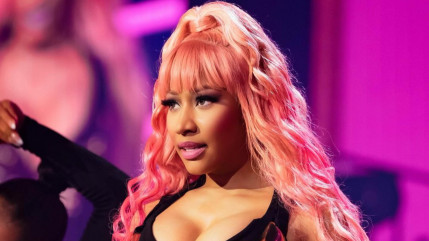 Nicki Minaj sort du silence après son arrestation