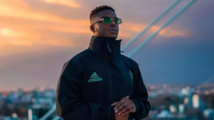 Ninho bat record sur record en streaming Ninho bat record sur record en streaming