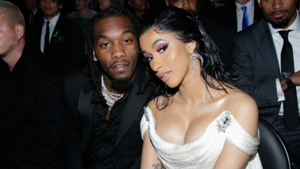 Offset accuse Cardi B de l'avoir trompé pendant qu'elle était enceinte Offset accuse Cardi B de l'avoir trompé pendant qu'elle était enceinte