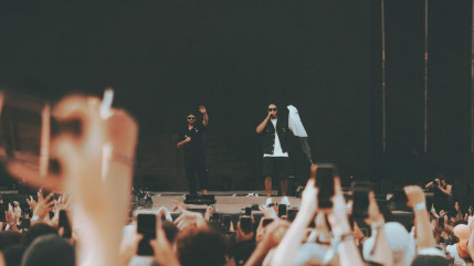 Quand le rap s'impose dans les festivals, le reportage à lire de Streetpress