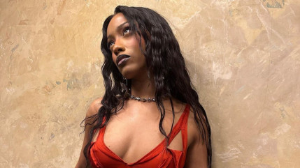 Shay réalise le meilleur démarrage pour une rappeuse sur Spotify avec "Sans Coeur"