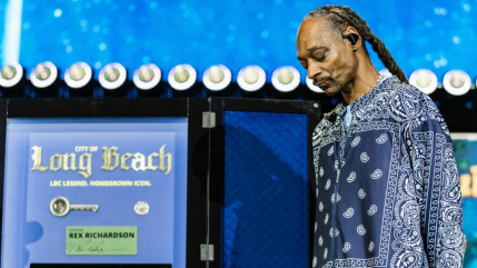 Snoop Dogg : le maire de Long Beach lui remet les cl&eacute;s de la ville