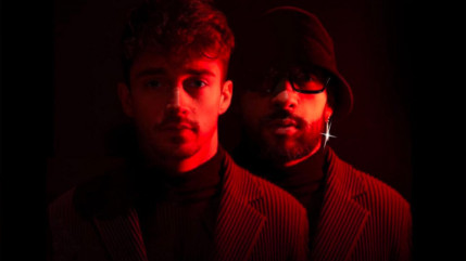 Sofiane Pamart fait un EP avec le pilote de Formule 1 Charles Leclerc