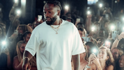 Tayc annonce une longue pause dans sa carrière ! Tayc annonce une longue pause dans sa carrière !